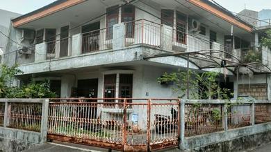 Jual Rumah Megah LT 188 m2 Area Duri Kepa, Jakarta Barat