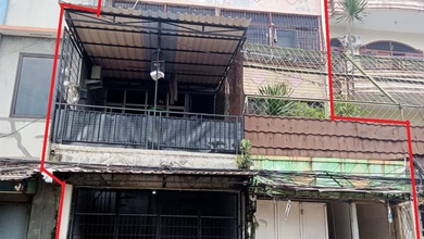 Rumah Jl Krendang Utara Tambora Jakbar Klasik Dan Strategis