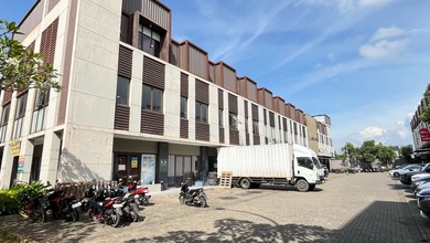 3 Ruko Gandeng Siap Pakai Di Bsd Cash Only