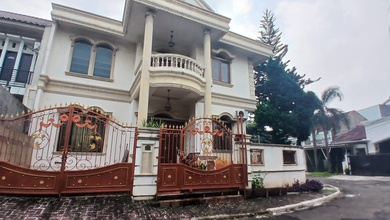 Pamulang Permai - Dijual Rumah Mewah 2Lantai Siap Huni Legal SHM