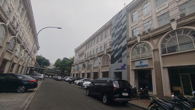 Komp Greenlake City - Dijual Lelang Ruko 4Lantai - Letak Strategis Sebrang La Vela ~ Akses Tol Karang Tengah