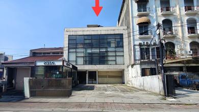 Cikini Menteng - Ruko Bagus Sangat Strategi. SHM LT 340 M2. Dijalan Cilosari. Cikini. Menteng. Jakarta Pusat