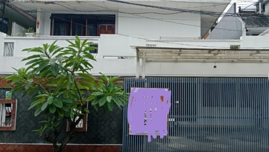 Di Jual Rumah Siap Huni 2 Lt,Kondisi Bagus,Lokasi Strategis,Dekat Banyak Fasilitas, Bebas Banjir, Dekat Akses Tol