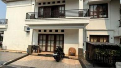 Di Jual Rumah 2Lt, Siap Huni, Kondisi Bagus, di Jual Melalui Lelang Dg Harga Kompetitif, Dekat Akses Tol