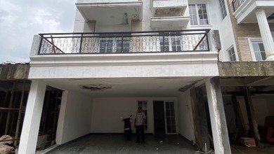 Di Jual Rumah Lt3, Kondisi Bagus, Siap Huni