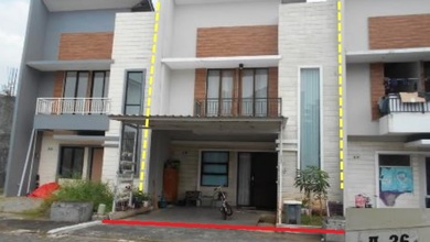 Di Jual Rumah 2Lt, Kondisi Bagus, bisa Nego, Lokasi Strategis, Dekat Banyak Fasilitas