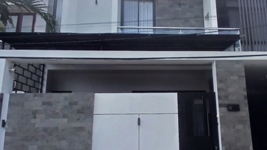 Di Jual Rumah 2Lt,Kondisi Bagus,Lokasi Strategis,Di Jual Lelang, Dekat Bayak Fasilitas, Dekat Akses Tol