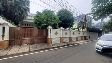 Di Jual Rumah 2Lt,Kondisi Bagus,Lokasi Stratetis, Jual Lelang,Dekat Banyak Fasilitas, Dekat Akses Tol