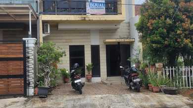 Dijual Rumah 2Lt, Kondisi Bagus, di Jual Melalui Lelang, Lokasi Strategis