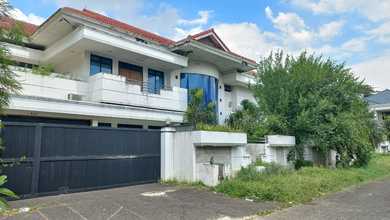 Di Jual Rumah 2 LT, Kondisi Bagus, Siap Huni, Lokasi Strtegis