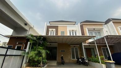 Bali Tropical Cirendeu 2 - Rumah Modern 2 Lantai Luas 104M2