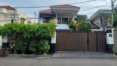 Rumah Apik 2 Lantai Di Jl Agung Raya, Lenteng Agung. Dkt Ke Margonda Raya Depok