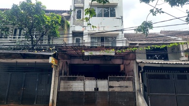 Ruko Murah 3 Lantai di Jl Raya Kelapa Gading Permai. Dkt ke Kayu Putih