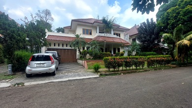 Rumah Asri 2 Lantai di Bukit Pratama, Lebak Bulus. Dkt ke Pondok Indah