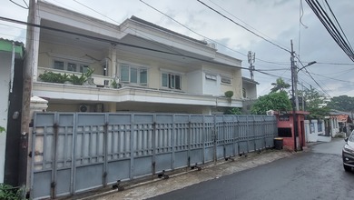 Jual Cepat Rumah Elit area Tebet, Jakarta Selatan, Luas 360 m2