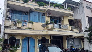 Rumah Elit LT 210 m2, di Cempaka Putih, Jakarta Pusat