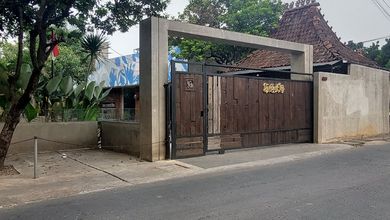 Ruang Usaha Murah Di Jl M. Nasir, Cilodong. Dkt Ke Jl Tole Iskandar