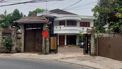 Rumah di Komplek RSPP Jl Intan, Cilandak. Dkt ke Jl Fatmawati Raya