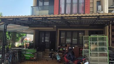 Rumah Mewah Dalam Komplek Dkt Jl Tole Iskandar, Sukmajaya