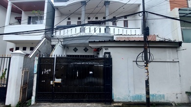 Rumah Kost Murah 2 Lantai di Jl Kembang, Kwitang. Dkt ke Cikini