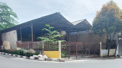 Ruang Usaha Murah Di Jl Pusdiklat Depnaker, Makasar. Dkt Ke Taman Mini