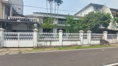 Rumah Murah Hitung Tanah Di Jl Cempaka Putih Barat. Dkt Ke Rawasari