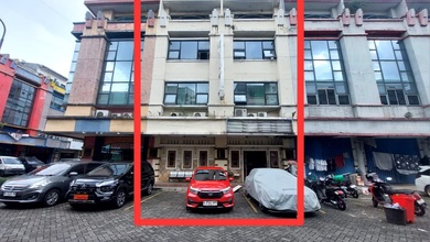 Ruko Murah 4.5 Lantai di Duta Mas Fatmawati, Cipete Utara, Kebayoran Baru