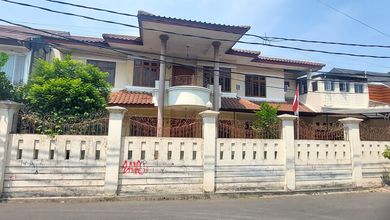 Jual Rumah Eksklusif Luas 509 m2 di Pejaten, Jakarta Selatan