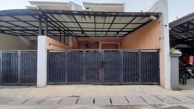 Rumah 2 Lantai Di Jl Kh Moh Naim, Cipete Utara, Kebayoran Baru. Dkt Ke Jl Antasari