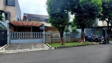 Rumah Asri 2 Lantai di Pondok Indah, Kebayoran Lama.