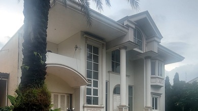 Rumah Eksklusif Luas 846 m2, area Kota Wisata, Bogor