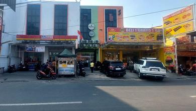 4 Unit Ruko 3 Lantai di Kramat Sentiong. Dkt ke Salemba