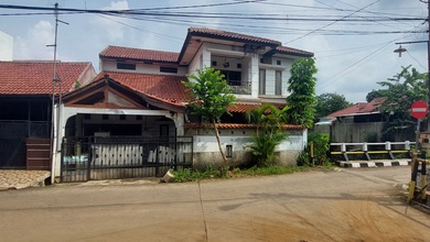 Rumah Lama 2 Lantai di Komp Griya Kencana Jl Merdeka Timur, Sukmajaya. Dkt ke Jl Juanda