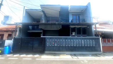 Rumah 2 Lantai di Rawasari, Cempaka Putih. Dkt Akses Tol Cililitan