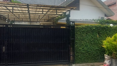 Jual Rumah Eksklusif LT 280 m2 Kawasan Kemayoran, Jakarta Pusat