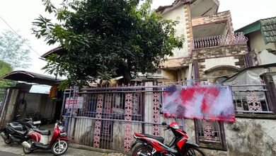 Banting Harga. Beli Tanah Bonus Bangunan Jl Delman Elok, Tanah Kusir