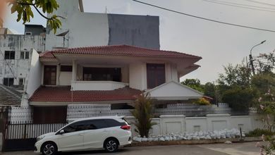 Jual Rumah 300 area Pluit, Jakarta Utara
