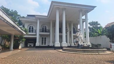 Intan Ujung Cilandak. Jauh Dibawah Njop