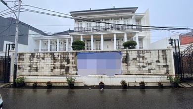 Gandaria Selatan. Rumah Mewah Dibawah Harga Pasaran