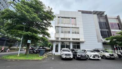Ruko Sutera Boulevard Alam Sutera. 3,5 Lantai Termurah.