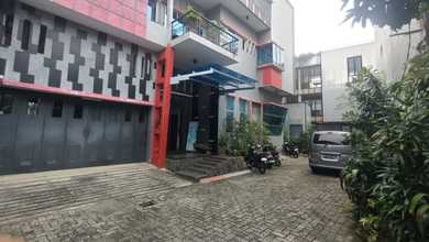 Kemanggisan Jl Olahraga. Banting Harga Gedung Kantor Siap Pakai.