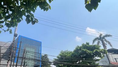 Tanah Luas 850 m2 Lokasi Strategis Kebayoran Lama, Dijual Terjangkau