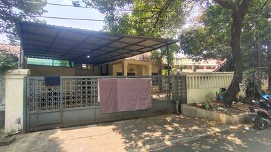 Flash Sale. Rumah Bagus Kawasan Elit Menteng, Jakpus