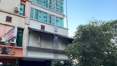 Boulevard Kelapa Gading. Ruko Bagus 4 Lantai Siap Huni