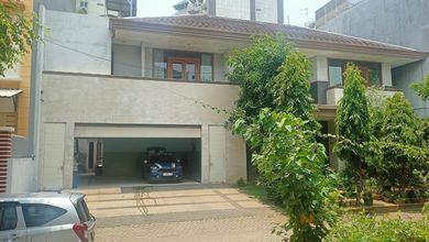 Rumah Elit Luas 422 m2, di Kelapa Gading, Jakarta Utara