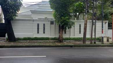 Cimahi Menteng Jakpus. Rumah Mewah Dibawah Pasaran