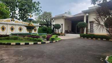 Ragunan Pasar Minggu. Rumah Mewah Tanah Luas Termurah.