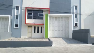 Gudang Hoek strategis di pusat industri dan niaga soreyang Kutawaringin bandung 