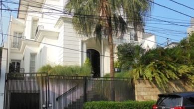 Huniyan harga miring lt 306mtr swimming pool dkat Senopati Jakarta Selatan 