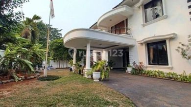 Rumah Sewiming Pool Lt 1.325mtr Asri Di Obral Murah Jati Padang Jakarta Selatan 